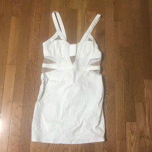 Tobi white dress runs Small!